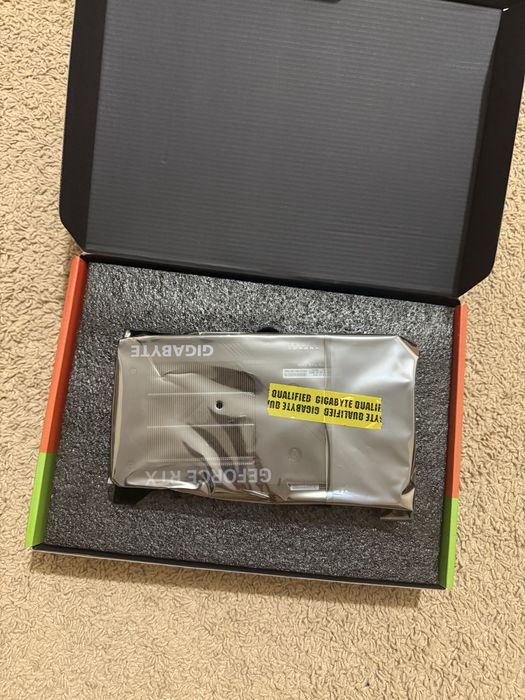 Відеокарта GIGABYTE GeForce RTX 5060 TI  EAGLE OC 8G