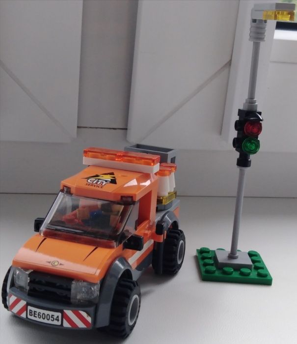 Lego City zestaw 60054 - Samochód naprawczy