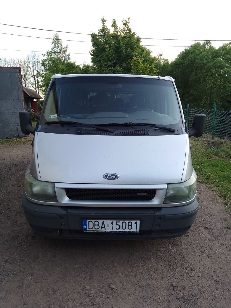 Ford Transit 9 osobowy