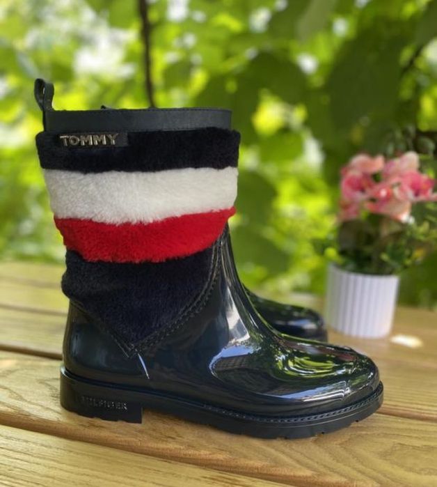 Зимові гумові чоботи tommy hilfiger.жіночі гумові черевики