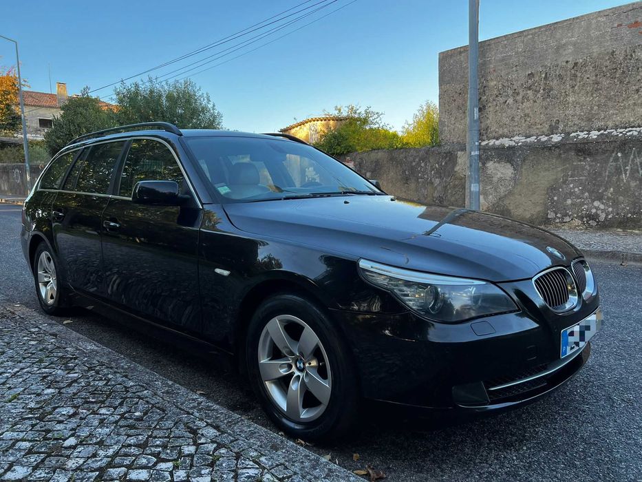 BMW 520D TOURING LCI (1 Registo) Nacional - Selo Barato - Impecável