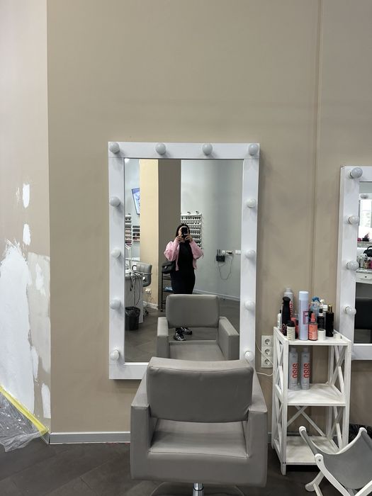 Зеркало с подсветкой