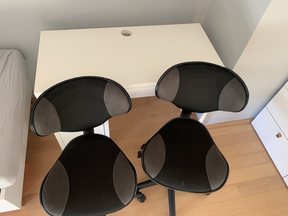 Sprzedam biurko ikea wraz z 2 krzesami