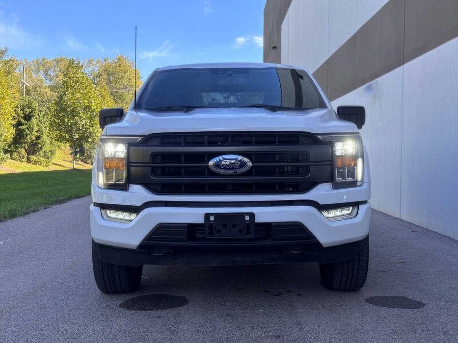 Ford F-150 XLT      2022