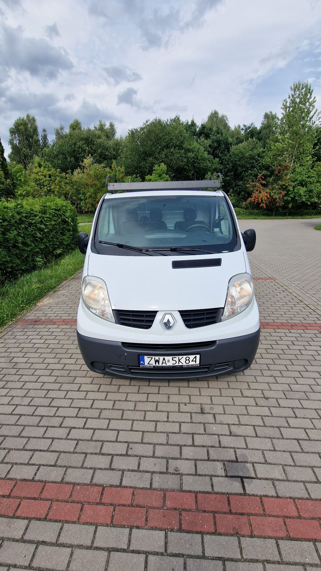 Renault Trafic L2H1 2.0 dci