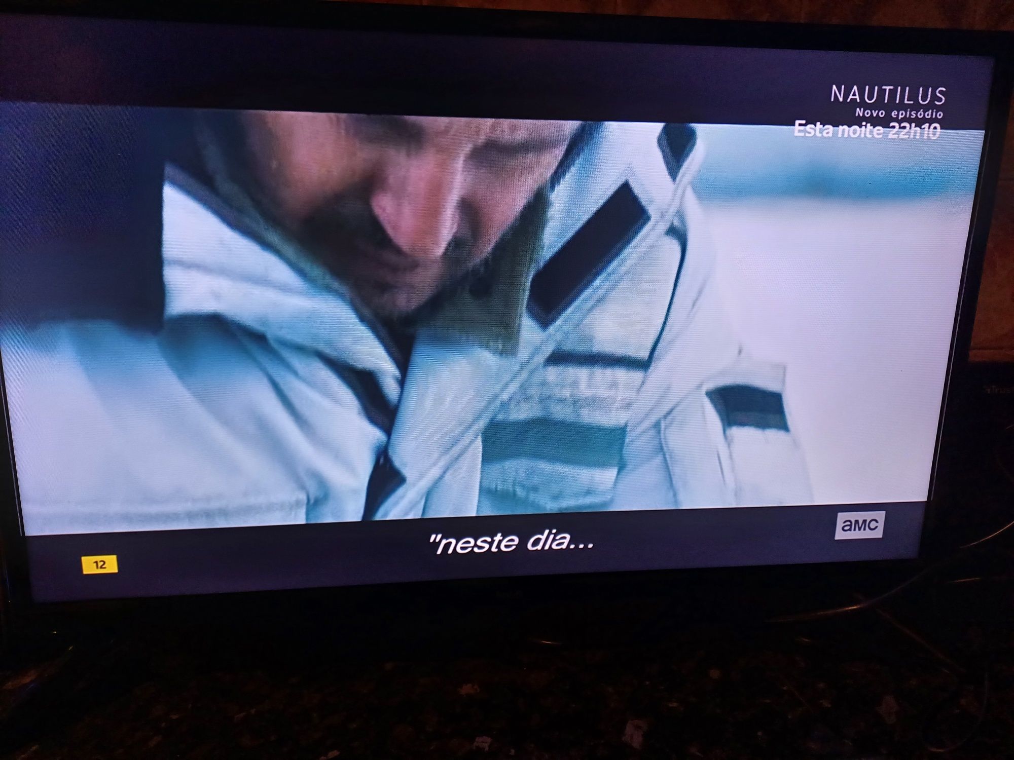 Televisão LED 28' Kunft