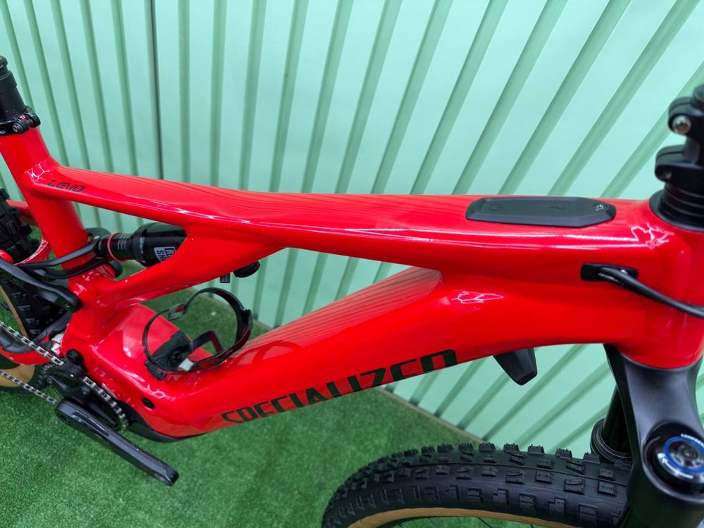 Електровелосипед Двухпідвісний 150mm S 29 Specialized Turbo Levo 2019
