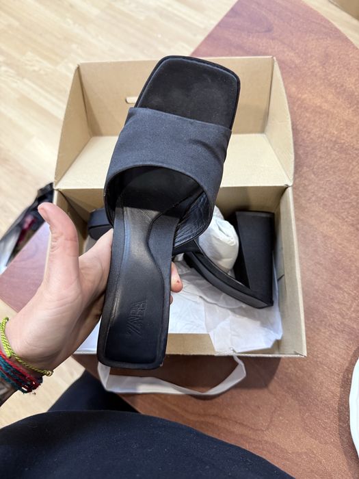 Шльопанці на платформі Zara. Б/у