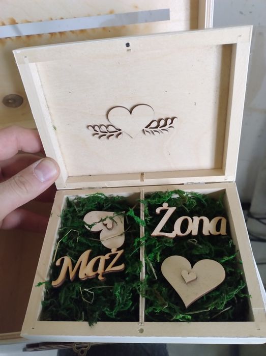 Skrzynka na koperty ,pudełko na obrączki