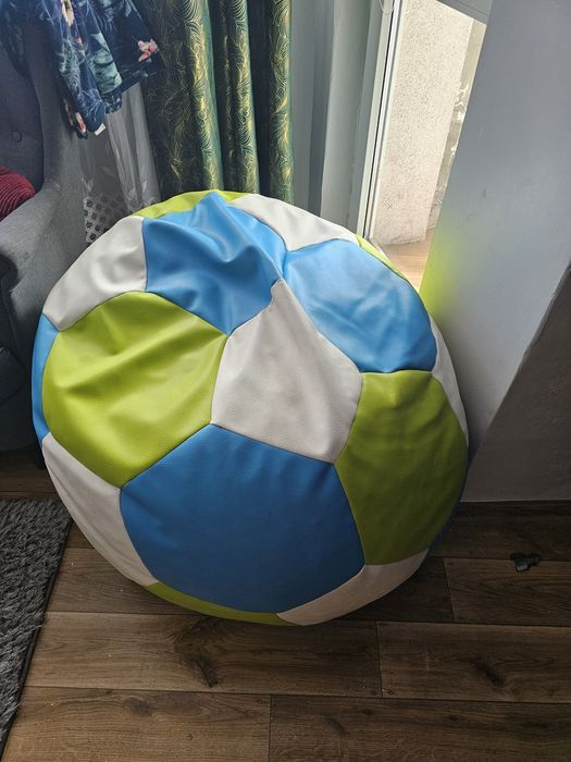 Pufa piłka duża do pokoju dziecięcego