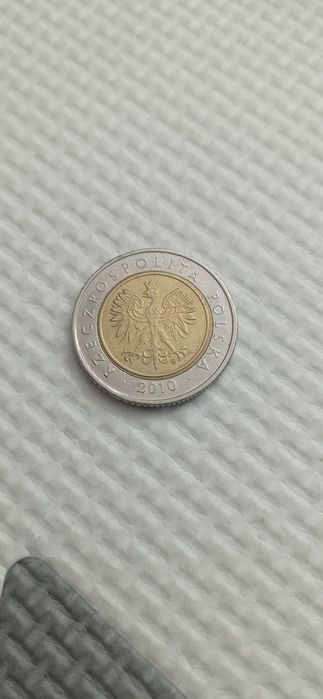 5 zł 2010 destrukt