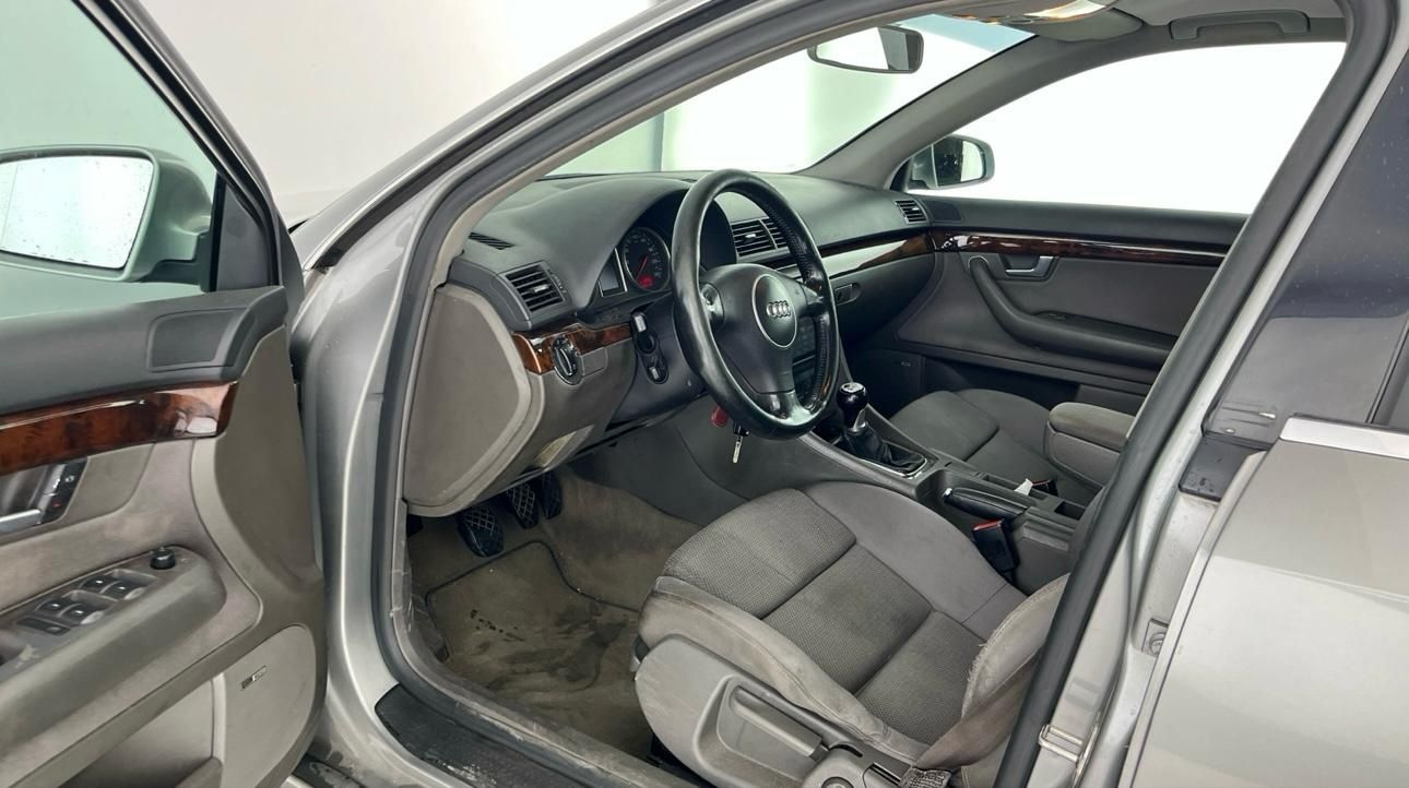 Audi A4 avant diesel 1.9 TDi 
(