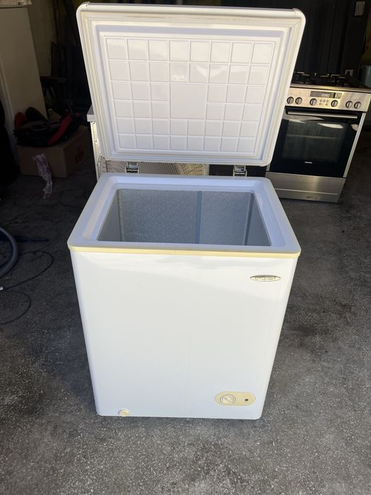 Морозильна камера 100л