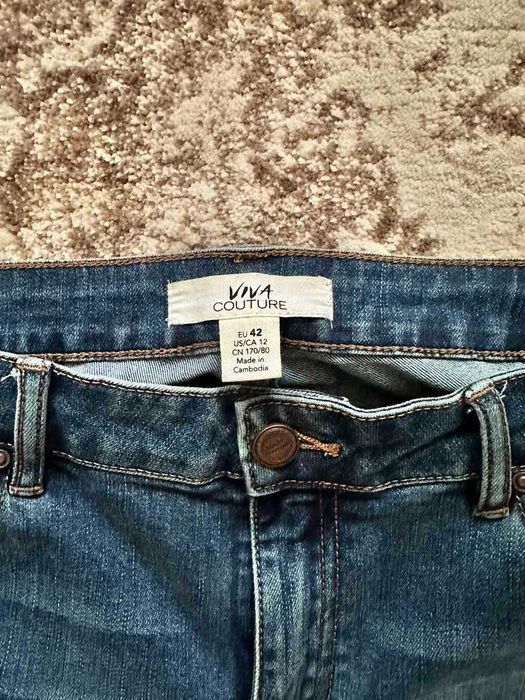 Джинси з вишивкою квітів вузькі