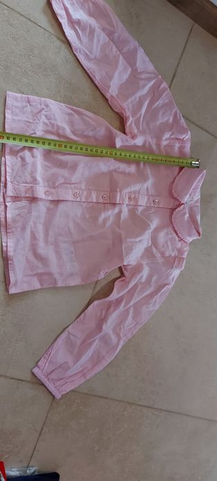 Rozowa koszula z kolnierzykiem elegancka