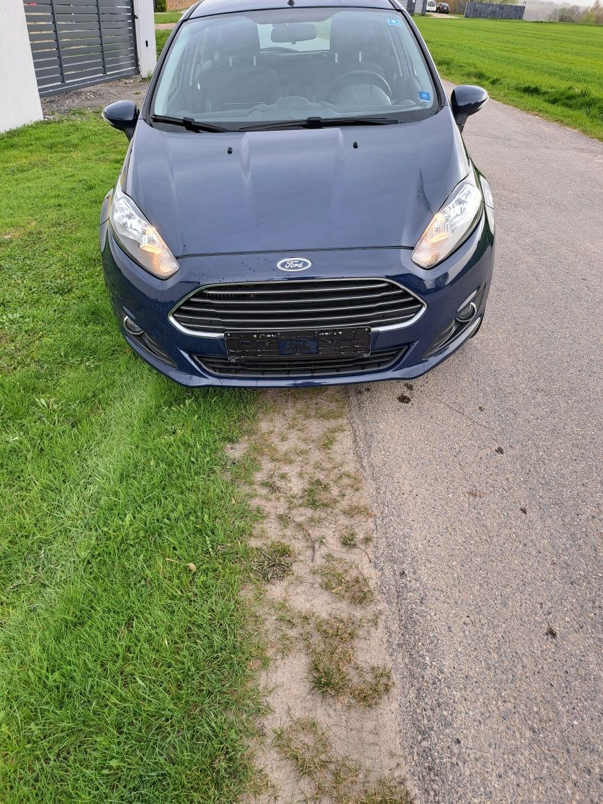 Ford Fiesta mk7 2015 r