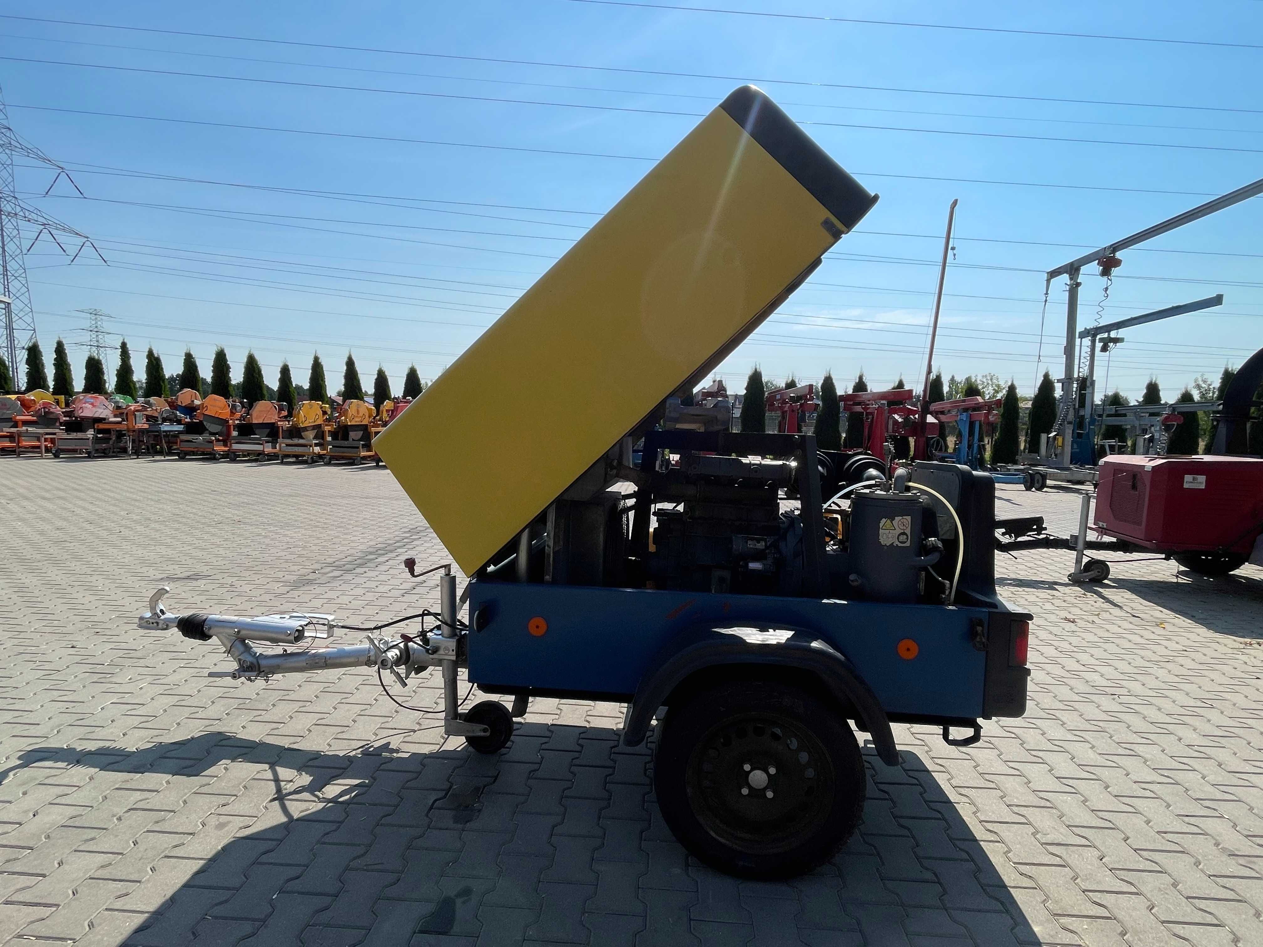 Kompresor śrubowy spalinowy CompAir C50 5m3 Sprężarka powietrza
