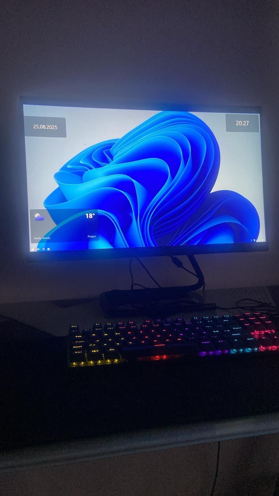 Computador  Teclado Mecânico + Rato – Ótimo para Trabalho e Uso Diário