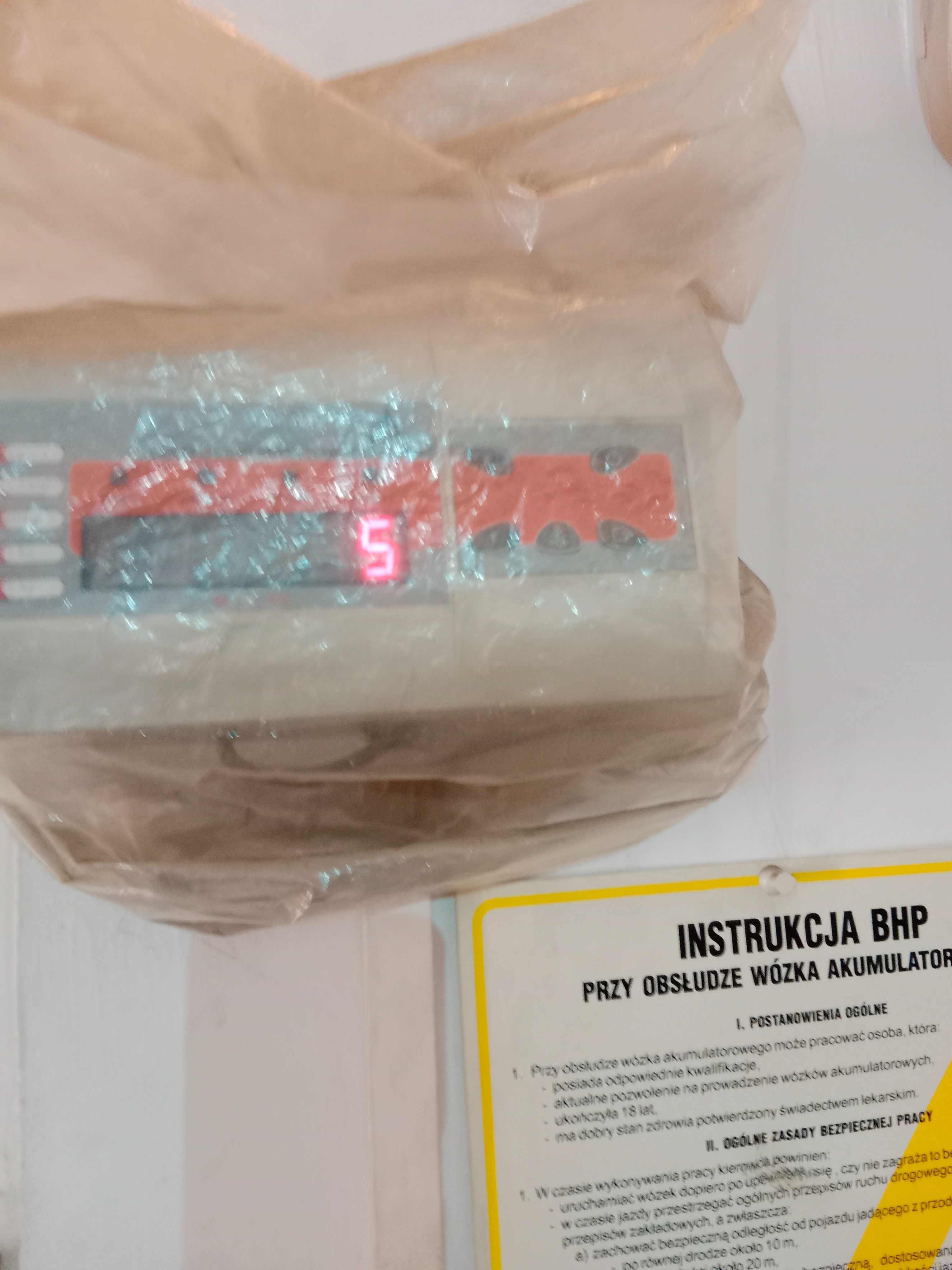 Elektroniczna waga fundamentowa
