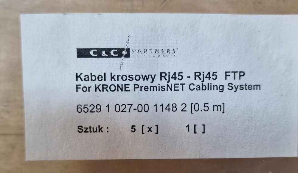 Gniazda RJ45 i patchkordy
