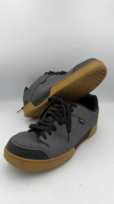 Powystawowe Buty Rowerowe Giro Jacket 2 r. 45