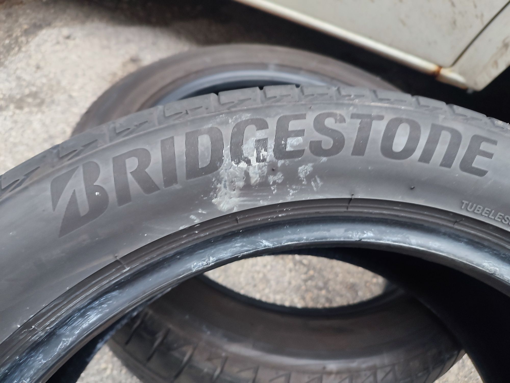 Dwie opony Bridgestone Turanza T005 255/50/20 109Y