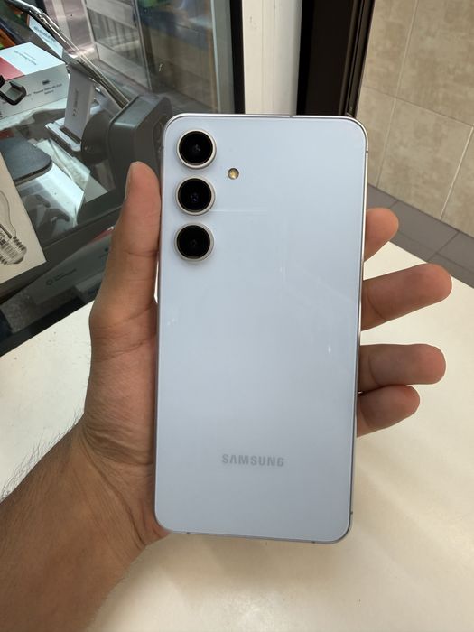 Samsung galaxy S24 FE 128gb