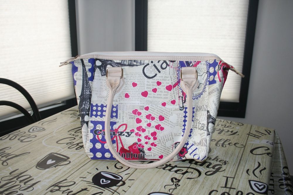 Bolsa alusiva a Paris