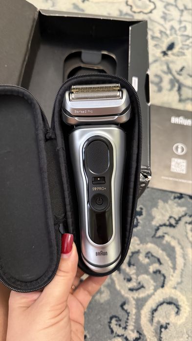 Електробритва чоловіча Braun Series 9 Pro+