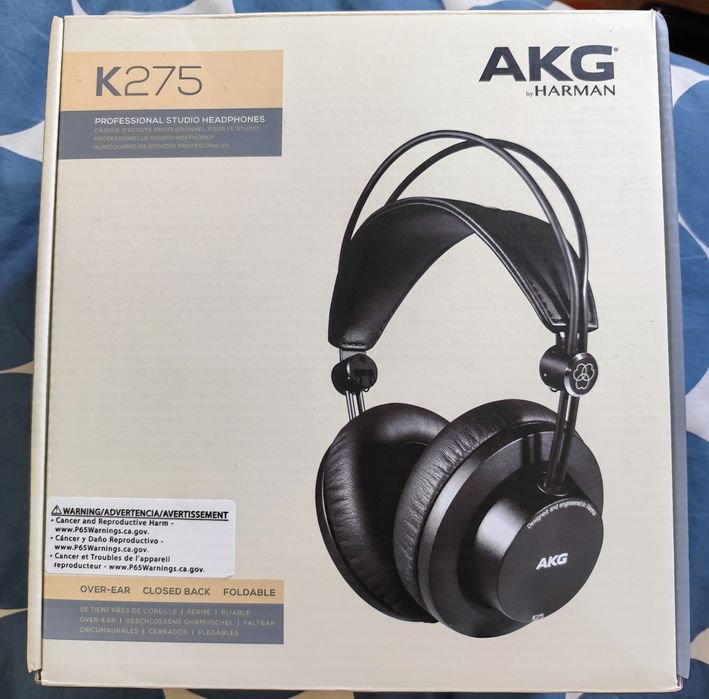 AKG K275 auscultadores