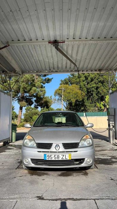 Renault Clio 2005