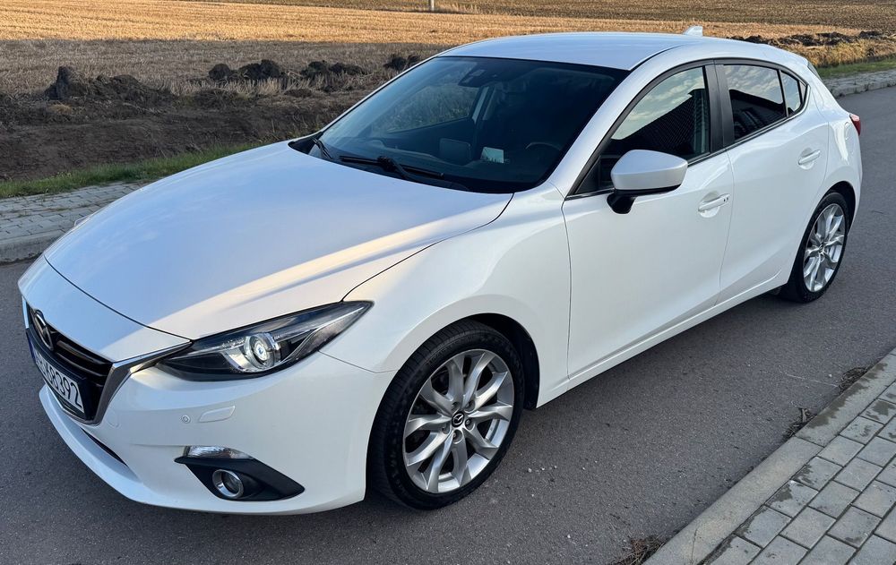 Mazda 3 2015r. 2.0 Benzyna 120KM BOSE