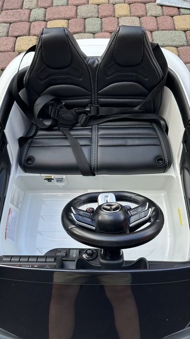Дитячий електромобіль Мерседес SL 63 Mercedes Sl 63 Детское авто