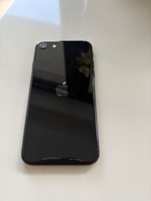 iPhone SE 2022 3 geração 64gb azul noite