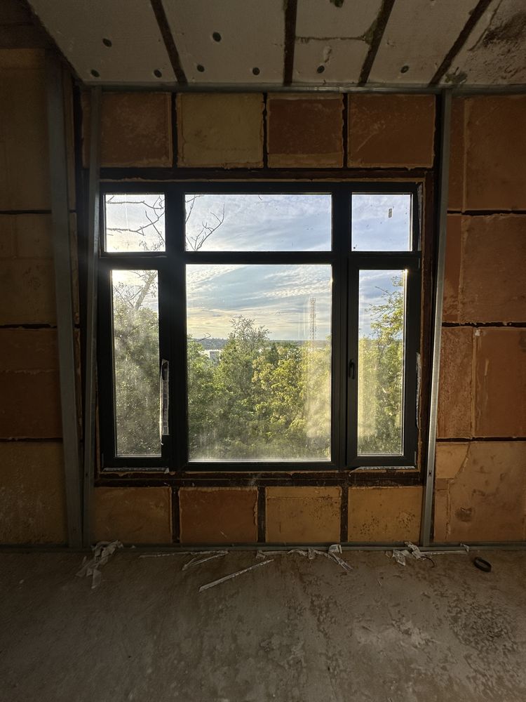 Продажа  139 м2-3 к квартиры, У реки ( Заводский )