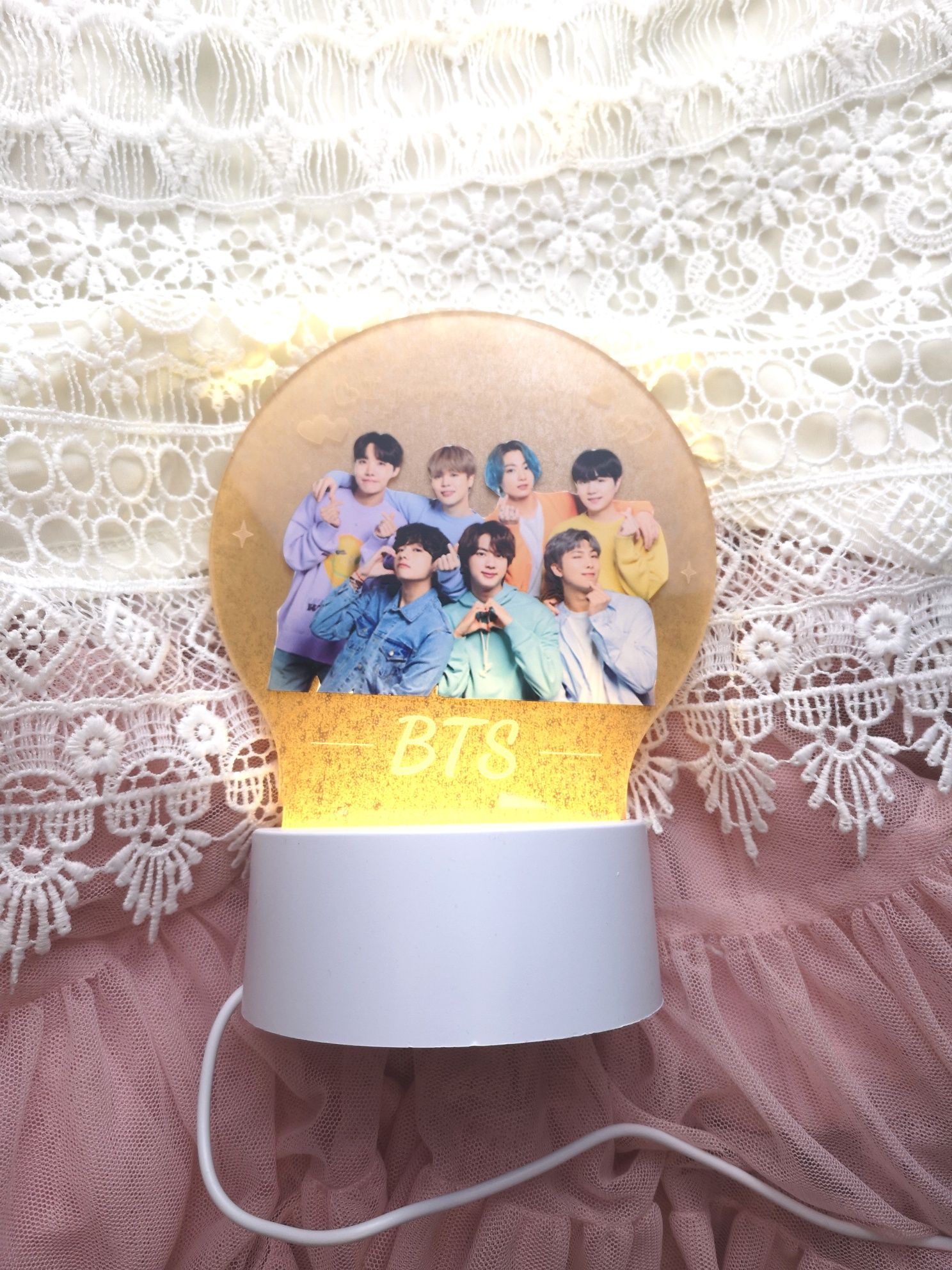 Nowa duża lampka LED BTS i purple you