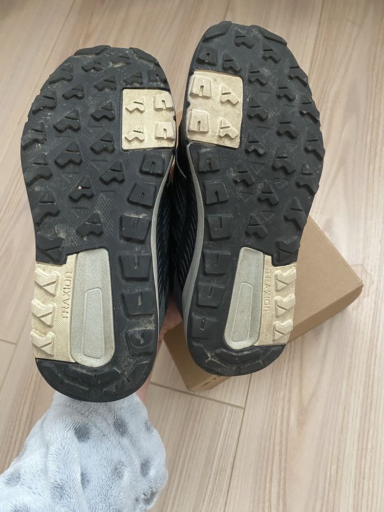 Nowe buty terrex adidas r.34 GWARANCJA 1,5 roku