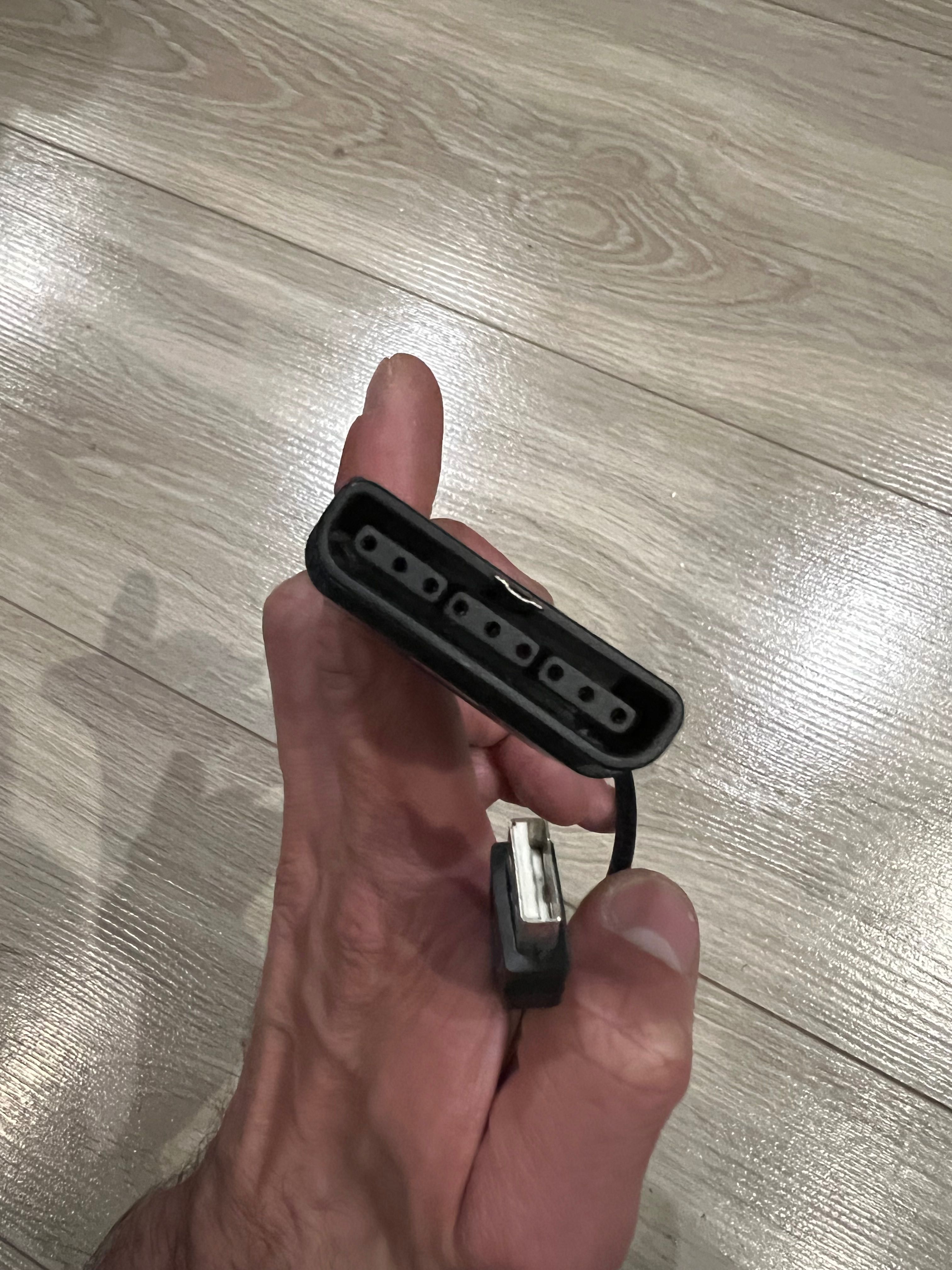Adapter - konwerter kontrolerów PlayStation i PC