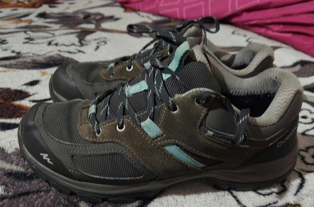 Продам кросивки gore-rex