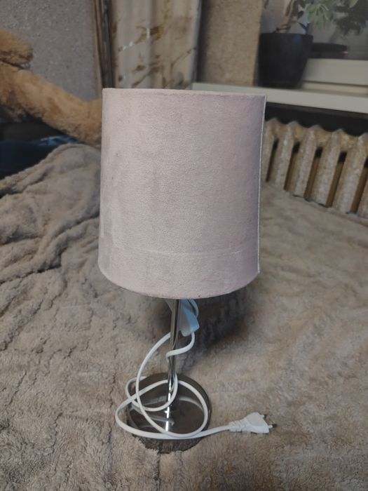 Lampka nocna pudrowy róż