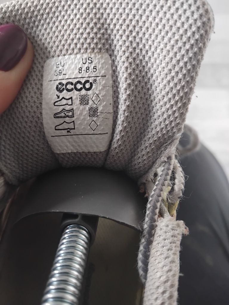 Buty trekkingowe ecco rozmiar 39