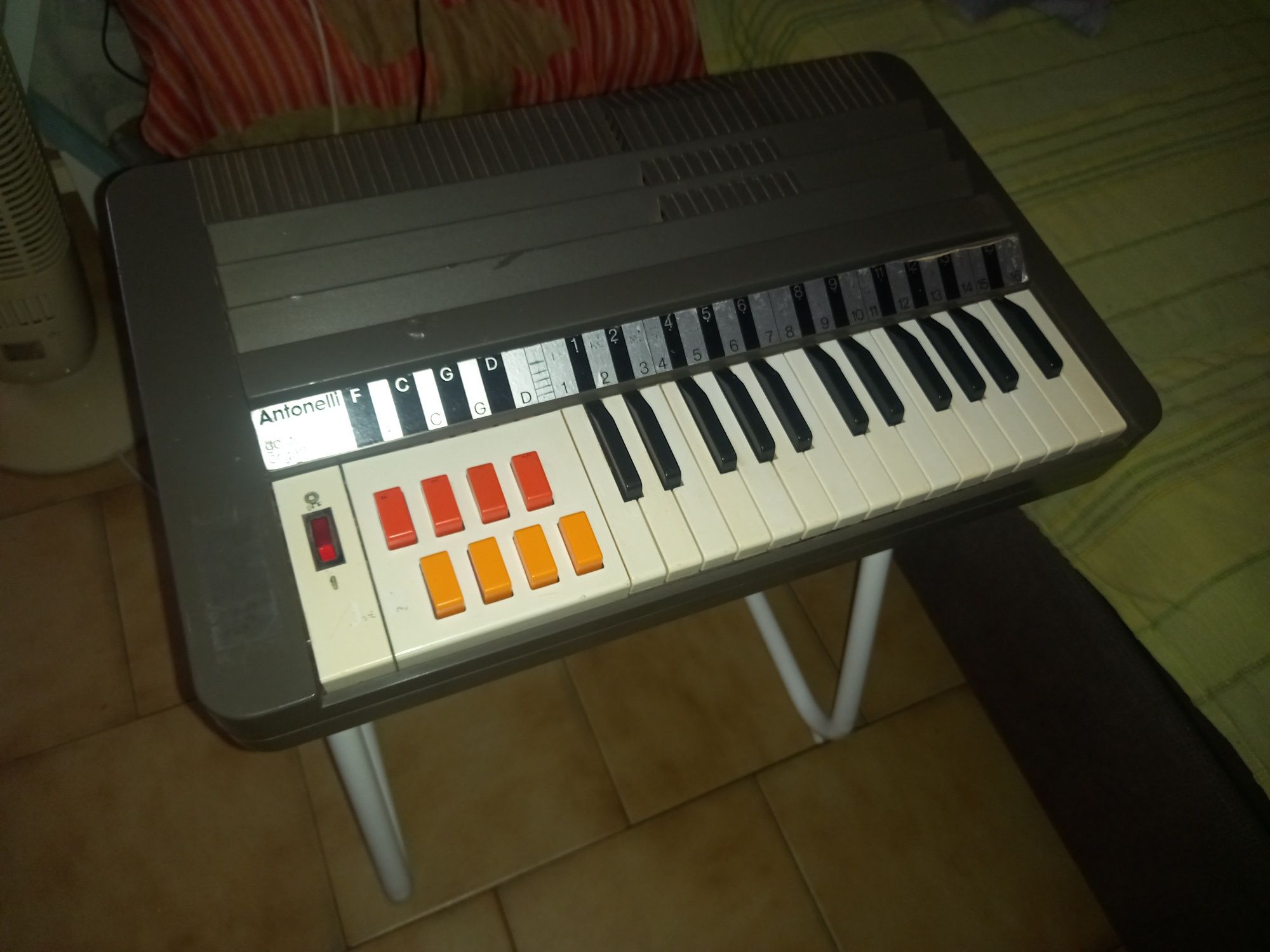 Mini órgão Antonelli