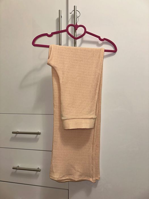 Жіночі прямі штани