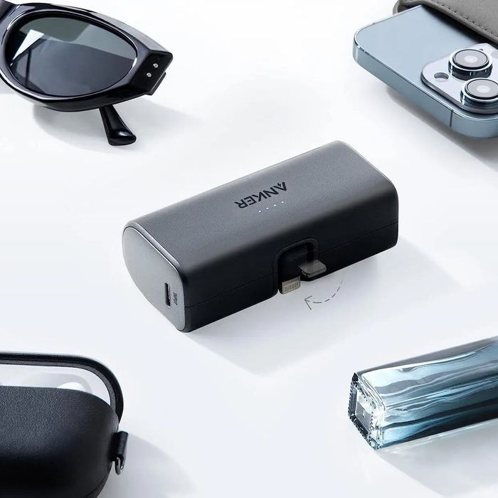 Повербанк Anker Nano з складаним роз'ємом Lightning 5000 mAh Black