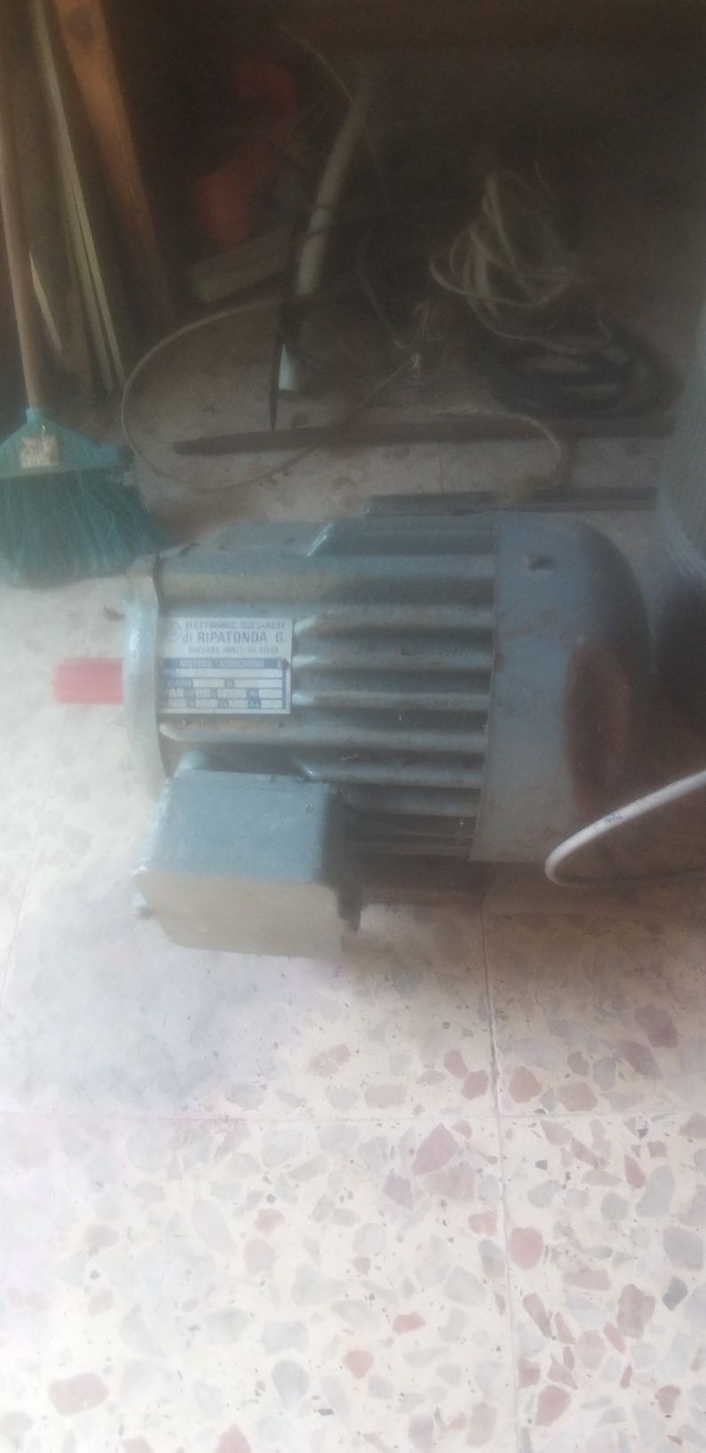 Motor monofásico    para varios fins