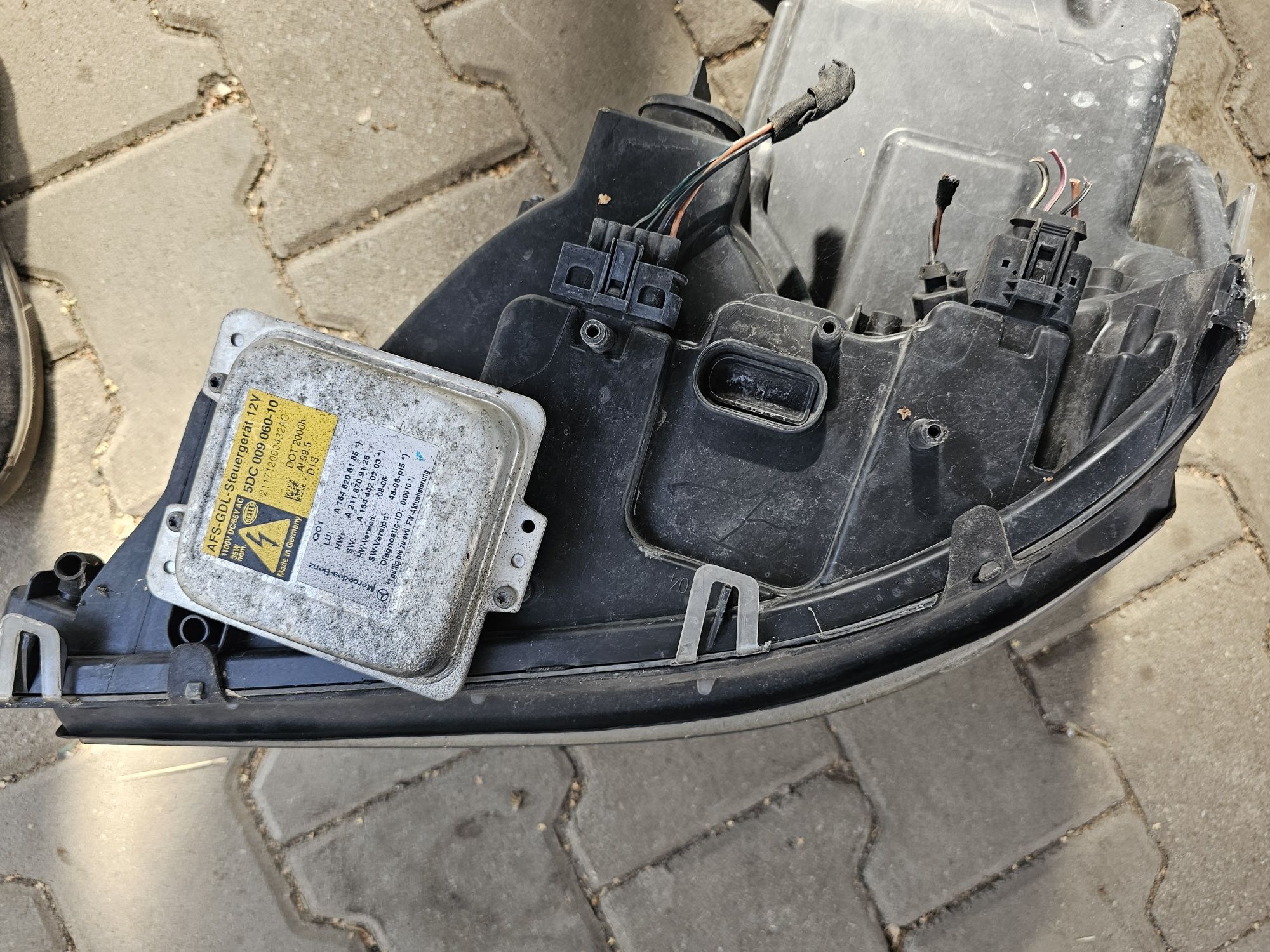 Lampa lampy lewa przód mercedes ml w164 amg