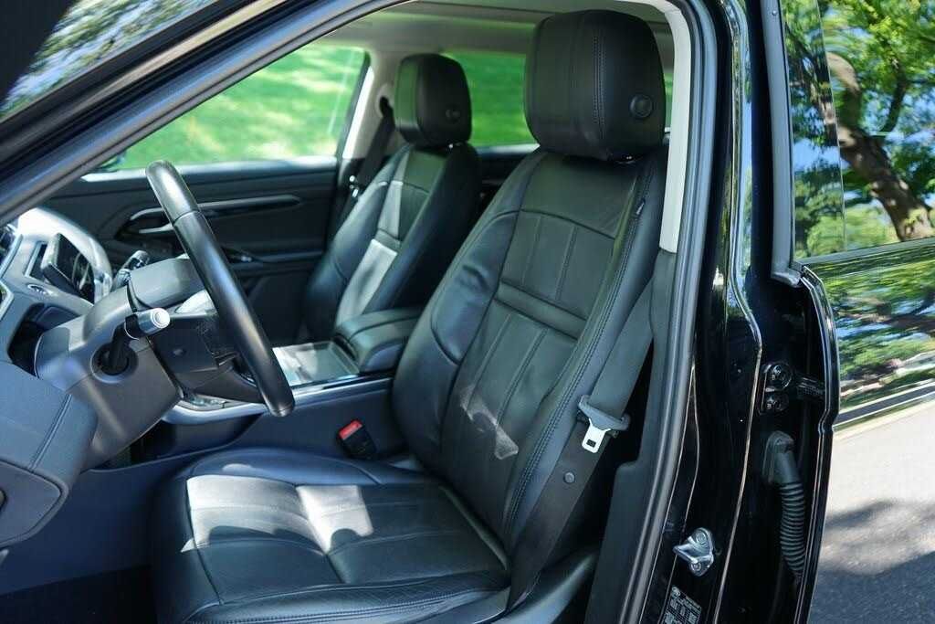 2020 Land Rover Range Rover Evoque P250 SE AWD