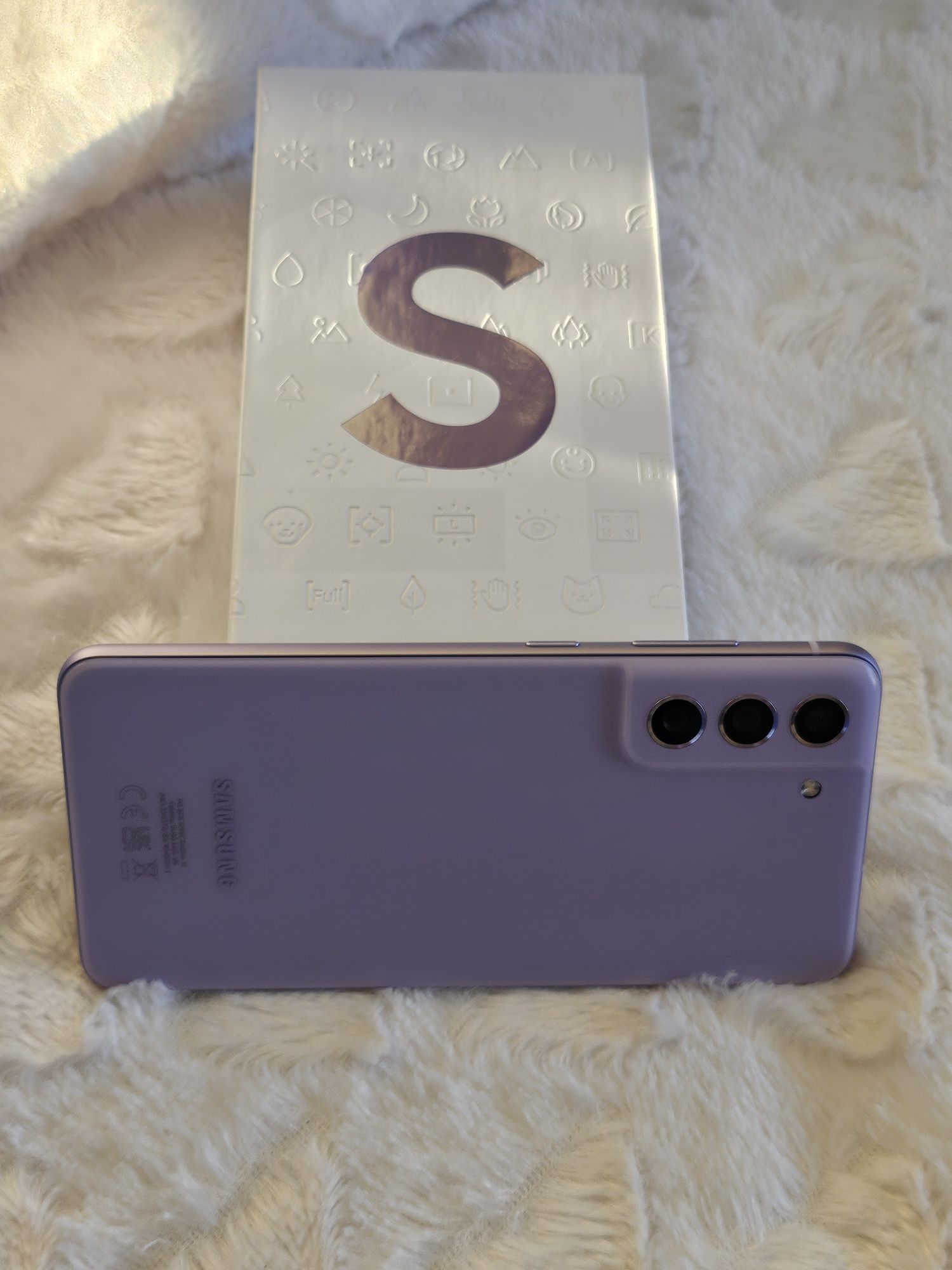 Sprzedam Śliczny jak Nowy Samsung s 21 FE. GWARANCJA