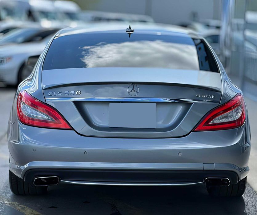 Mercedes-Benz CLS      2013