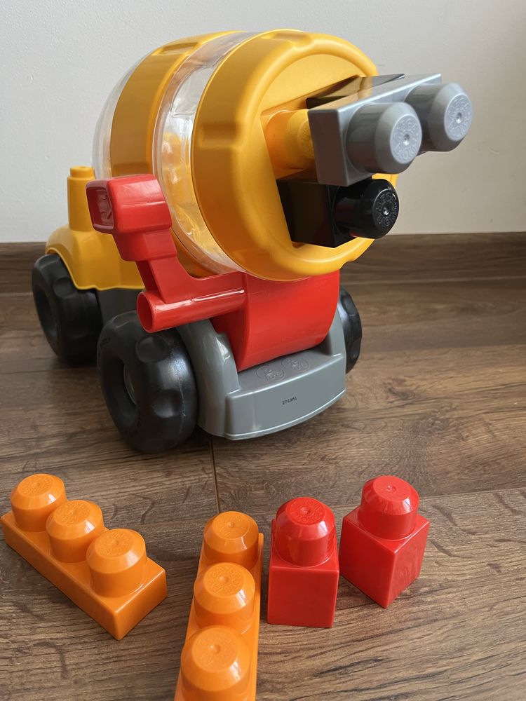 Betoniarka cat mega bloks bruder